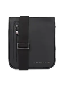 Tommy Hilfiger - Ανδρική Τσάντα Ώμου Χιαστί Th Modern Pu Mini Crossover AM0AM12234-BDS Μαύρο