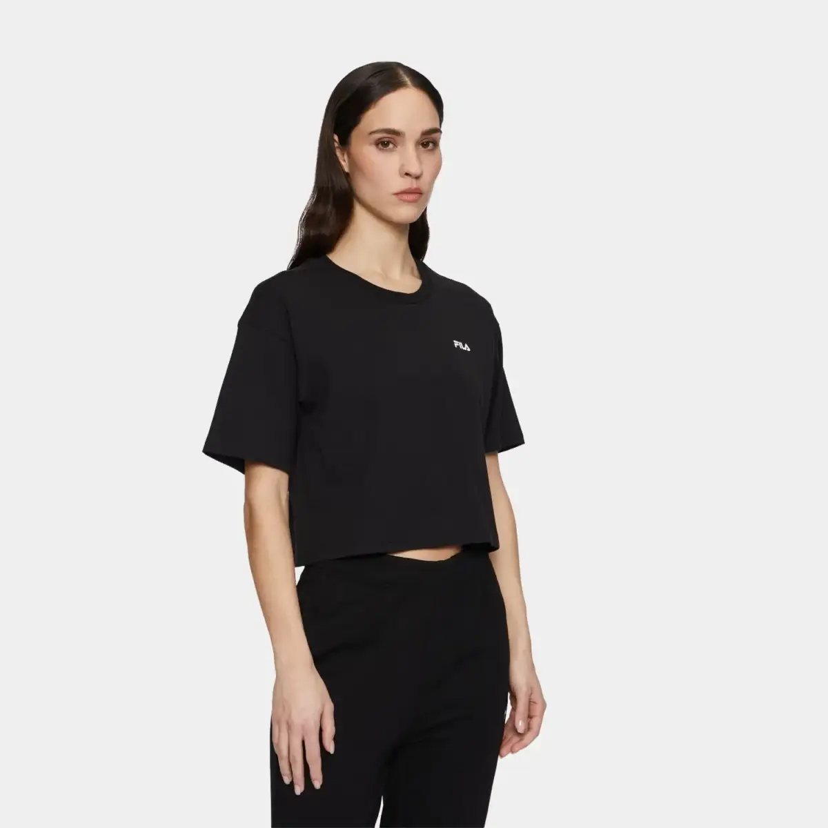 Fila - Γυναικείο Αθλητικό T-shirt Locri loose Cropped tee FAW1056-80010 Μαύρο