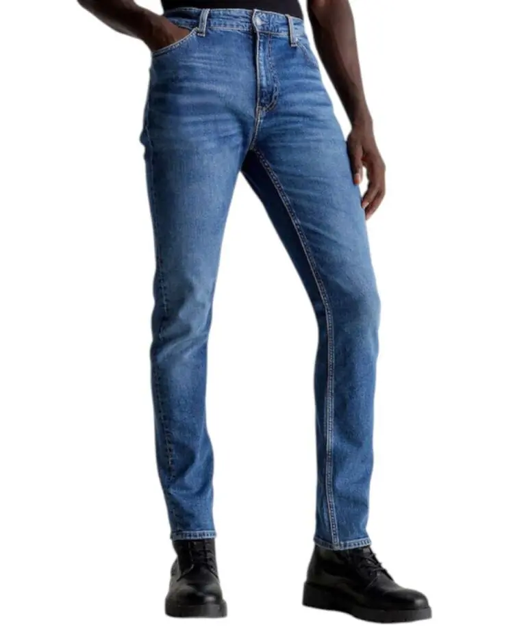 Calvin Klein – Ανδρικό Jean Dad Authentic Slim Tapered Fit J30J325304-1A4 Μπλε